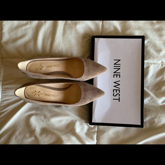 Nine West Shoes - Nine West Nude heels ✨